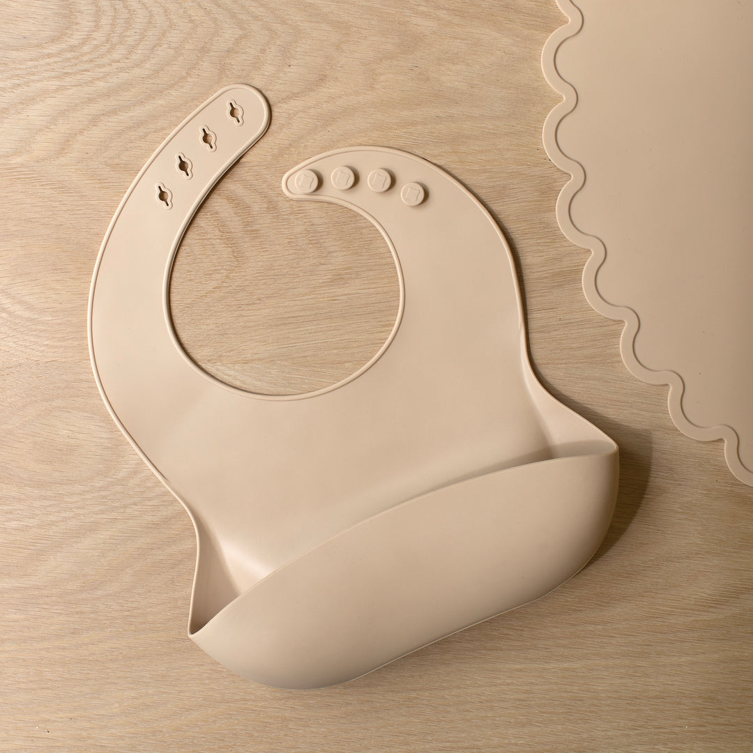 Mabel & Fox - Silicone Bib - Beige - Mabel & Fox