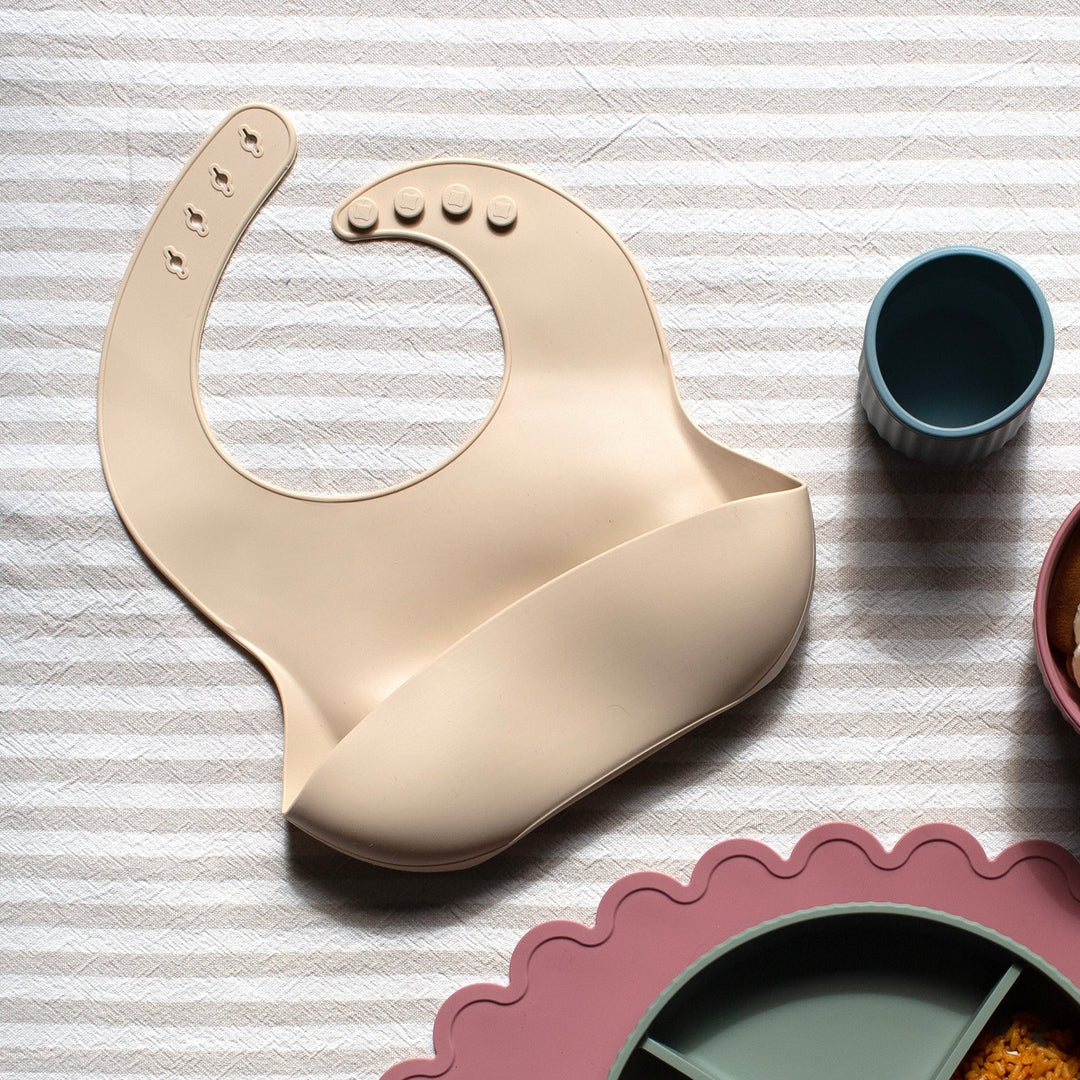 Mabel & Fox - Silicone Bib - Beige - Mabel & Fox