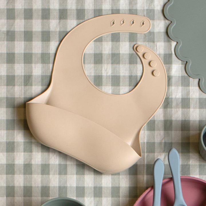 Mabel & Fox - Silicone Bib - Beige - Mabel & Fox