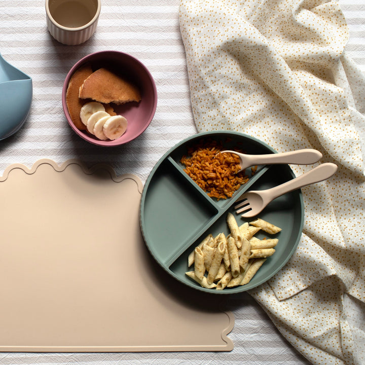 Mabel & Fox - Silicone Plate - Sage - Mabel & Fox