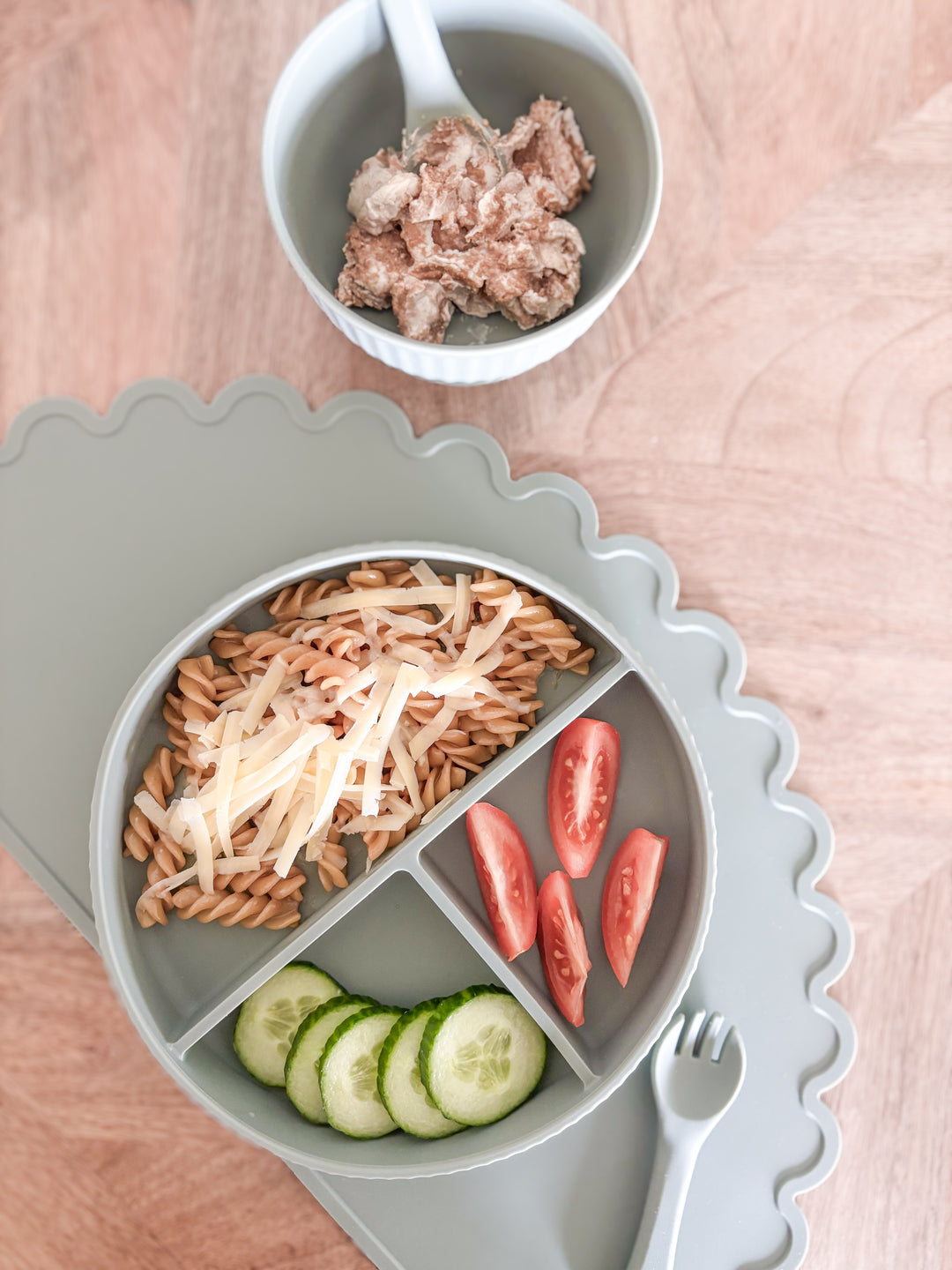 Mabel & Fox - Silicone Plate - Sage - Mabel & Fox