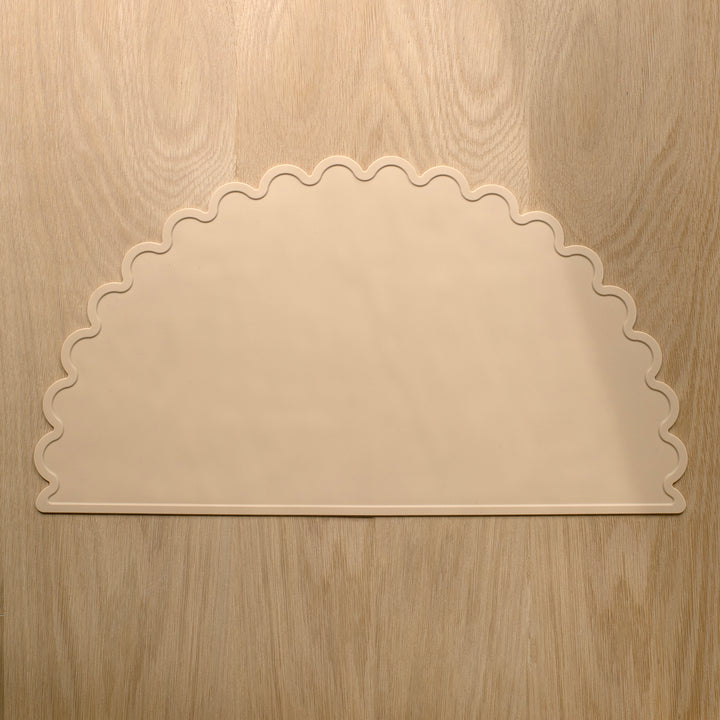 Mabel & Fox - Silicone Scalloped Placemat - Beige - Mabel & Fox