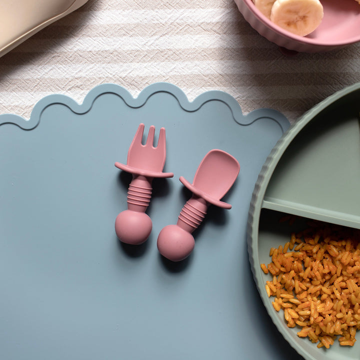 Mabel & Fox - Silicone Scalloped Placemat - Blue - Mabel & Fox