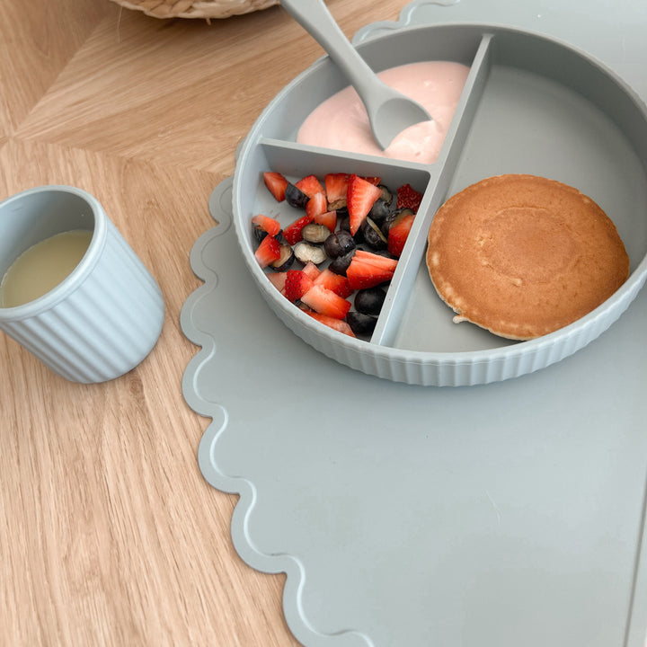 Mabel & Fox - Silicone Scalloped Placemat - Blue - Mabel & Fox