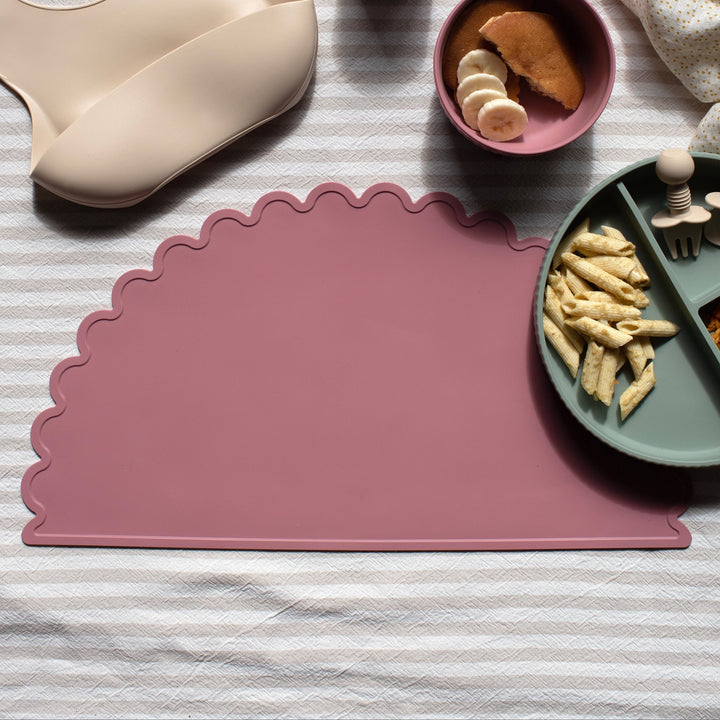 Mabel & Fox - Silicone Scalloped Placemat - Pink - Mabel & Fox