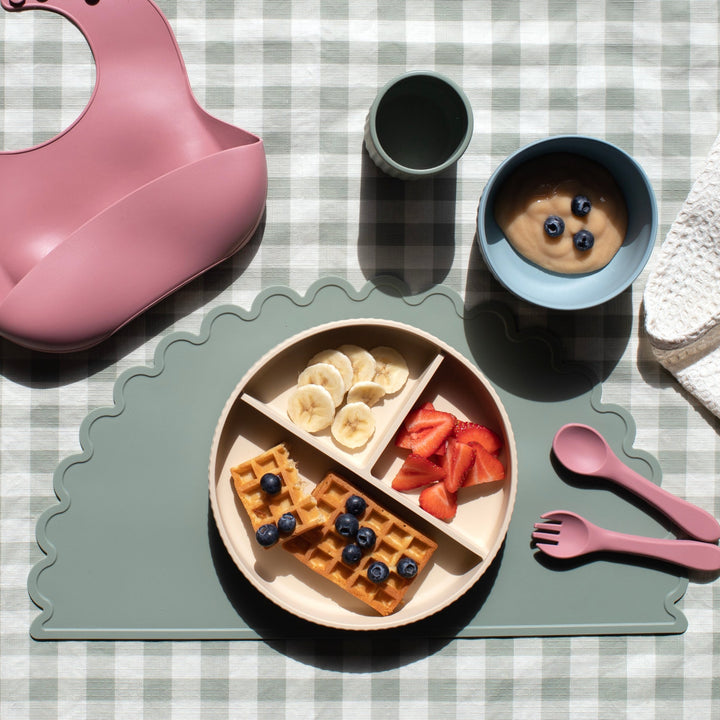 Mabel & Fox - Silicone Scalloped Placemat - Sage - Mabel & Fox