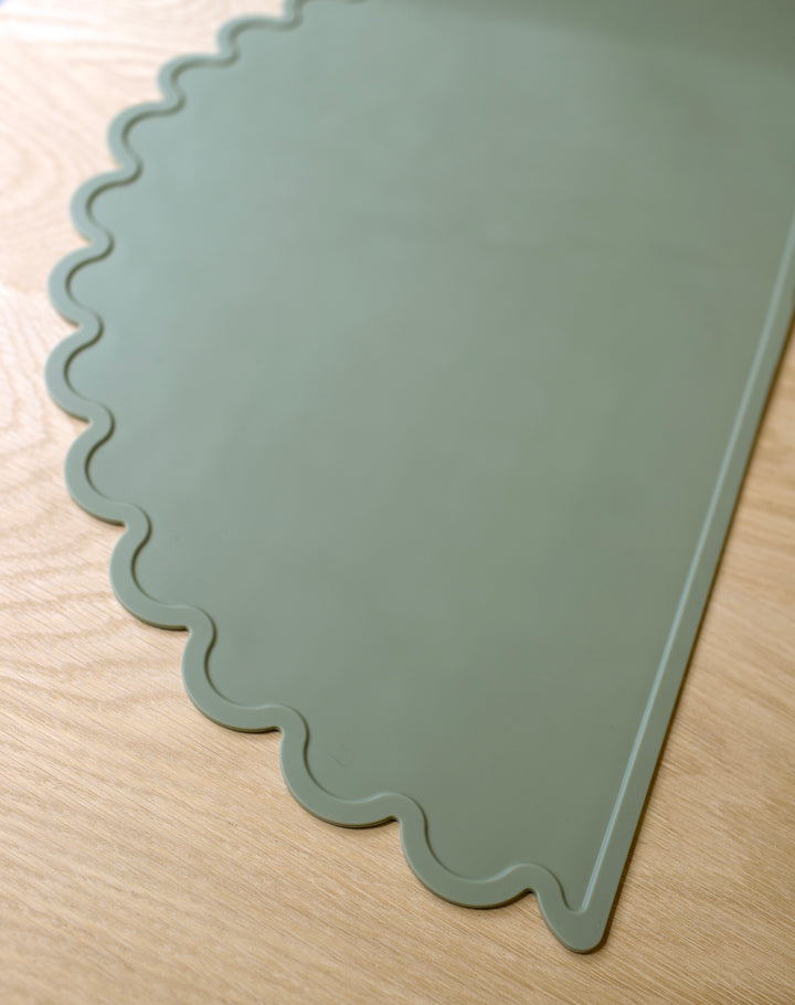 Mabel & Fox - Silicone Scalloped Placemat - Sage - Mabel & Fox