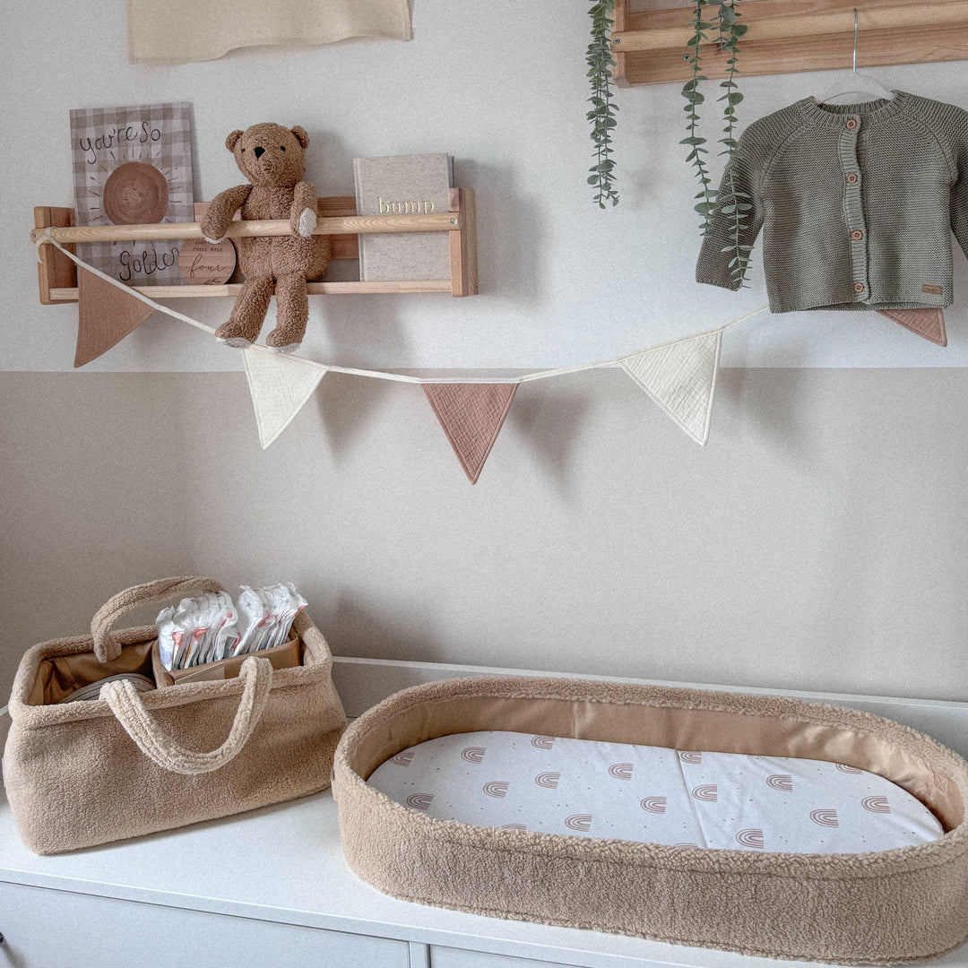 Mabel & Fox - Teddy Changing Basket - Biscuit - Mabel & Fox
