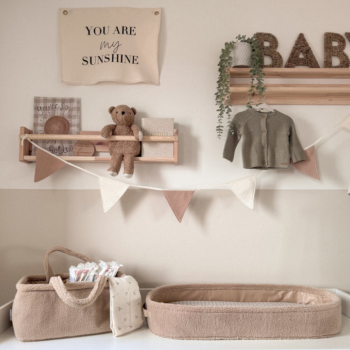 Mabel & Fox - Teddy Changing Basket - Biscuit - Mabel & Fox