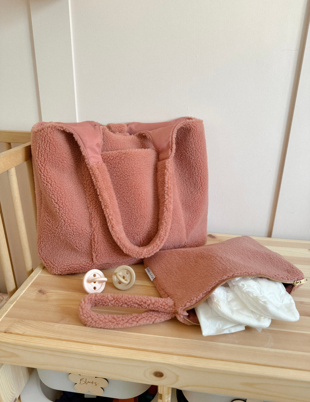 Mabel & Fox - Teddy Pouch - Rose Pink - Mabel & Fox