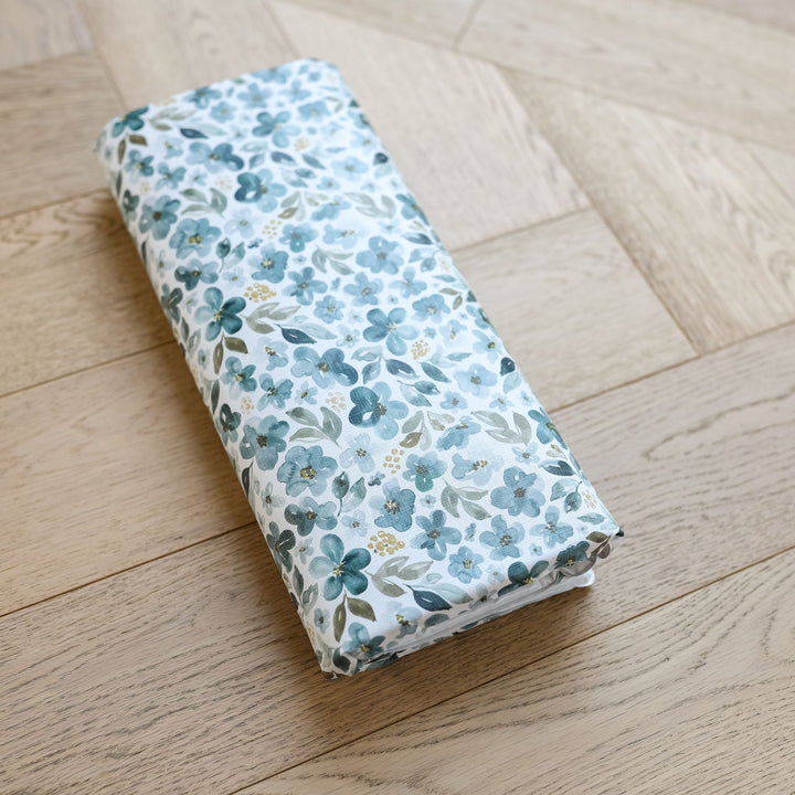 Mabel & Fox - Travel Changing Mat - Blue Blossom - Mabel & Fox