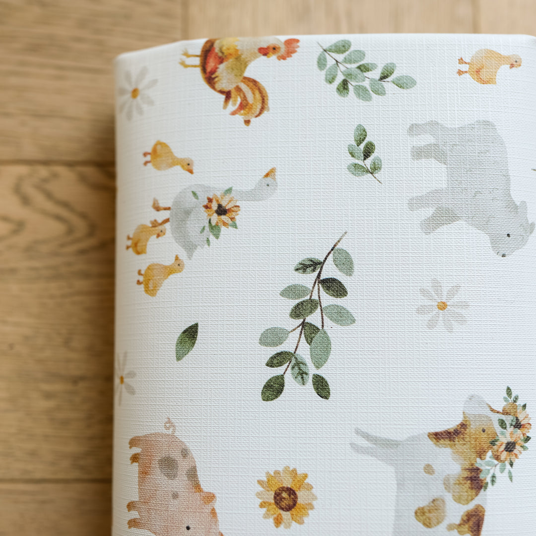 Mabel & Fox - Travel Changing Mat - Farmyard Animals - Mabel & Fox
