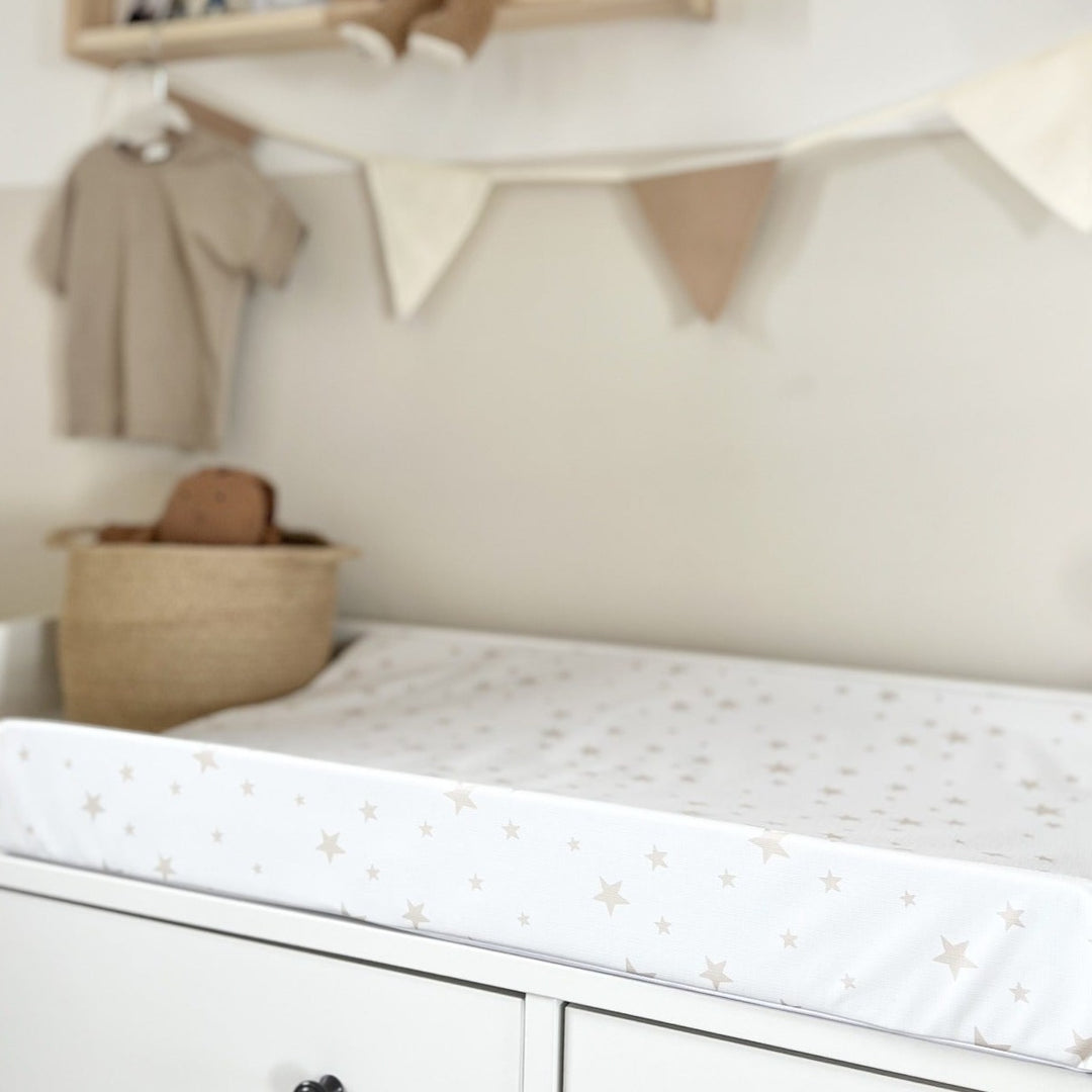 Mabel & Fox - Wedge Baby Changing Mat - Beige Stars - Mabel & Fox