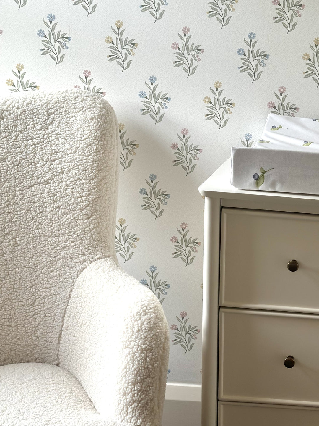 Mabel & Fox - Wedge Baby Changing Mat - Berry Cute - Mabel & Fox