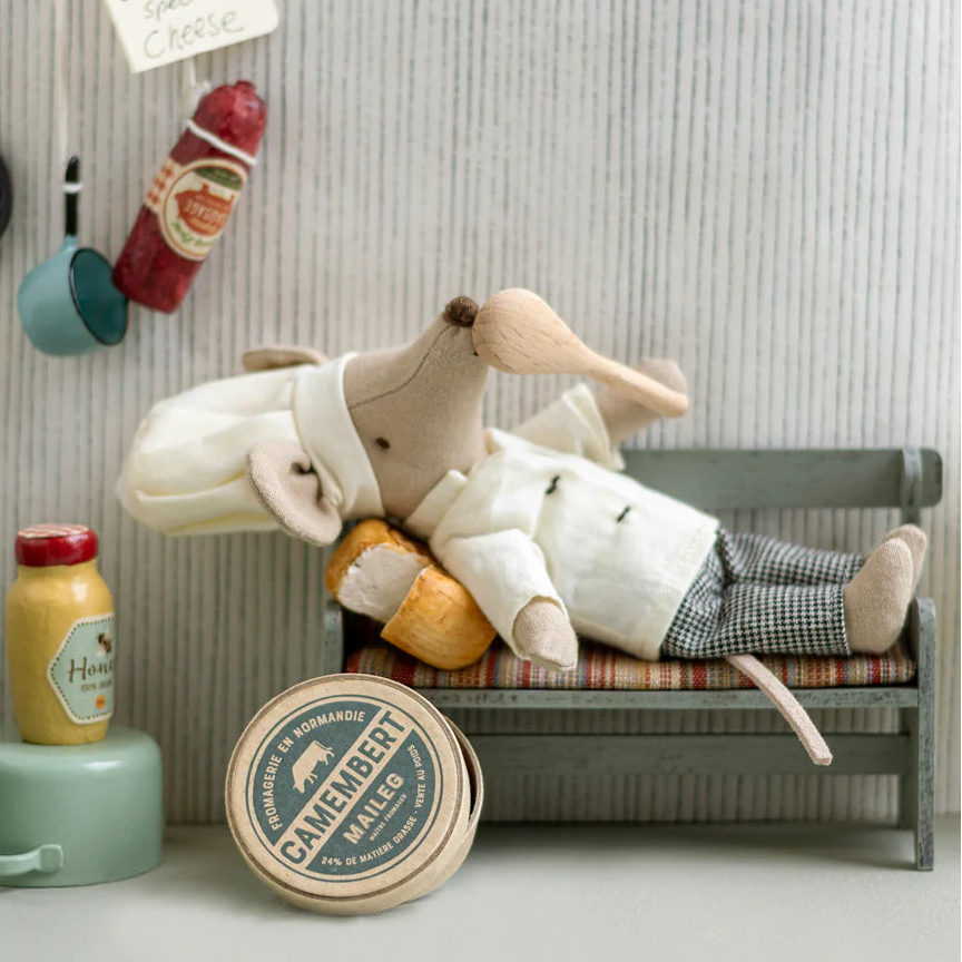 Maileg – Big Brother Mouse - Chef With Soup Pot & Spoon - Mabel & Fox