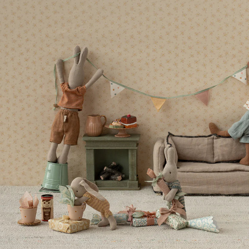Maileg – Mini Cakes & Cakestand - Mabel & Fox