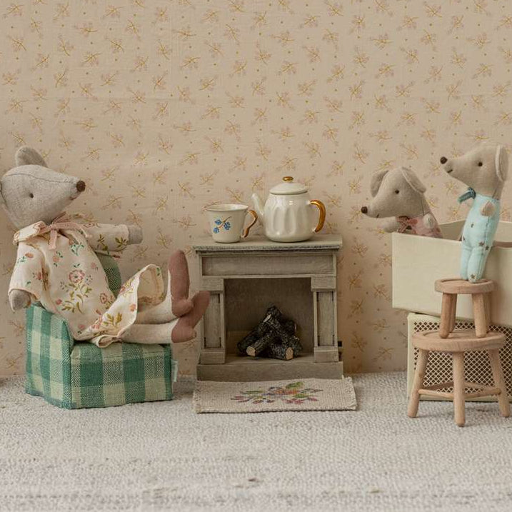 Maileg – Mouse Fireplace - Off-White - Mabel & Fox