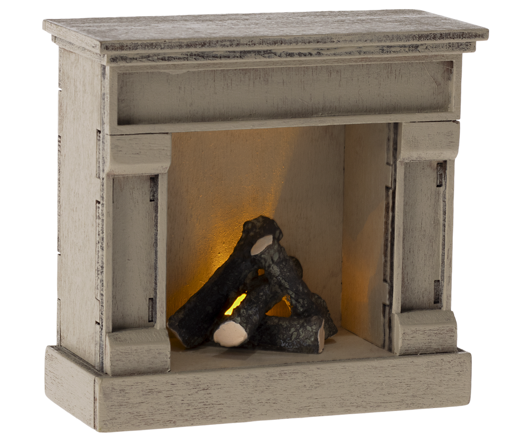 Maileg – Mouse Fireplace - Off-White - Mabel & Fox