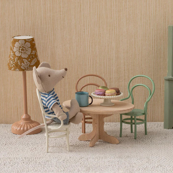 Maileg – Mouse Oval Dining Table - Nature - Mabel & Fox
