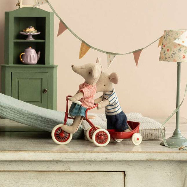 Maileg – Mouse Tricycle Hanger - Red - Mabel & Fox