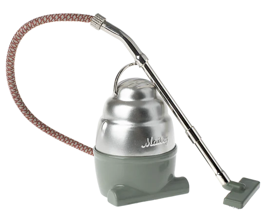 Maileg – Mouse Vacuum Cleaner - Mabel & Fox