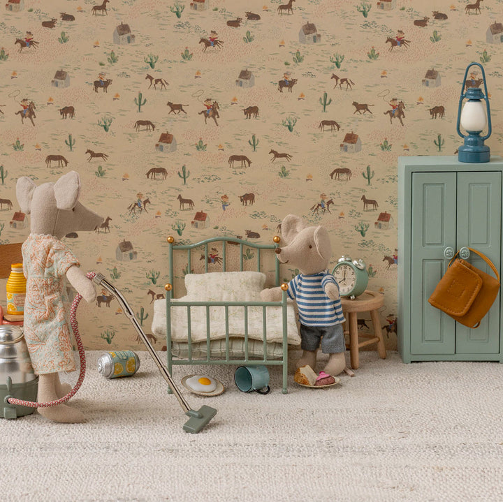 Maileg – Mouse Vintage Single Bed - Mint - Mabel & Fox