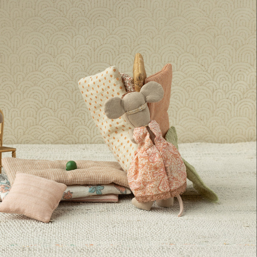 Maileg - Princess & The Pea Mouse - Big Sister - Mabel & Fox