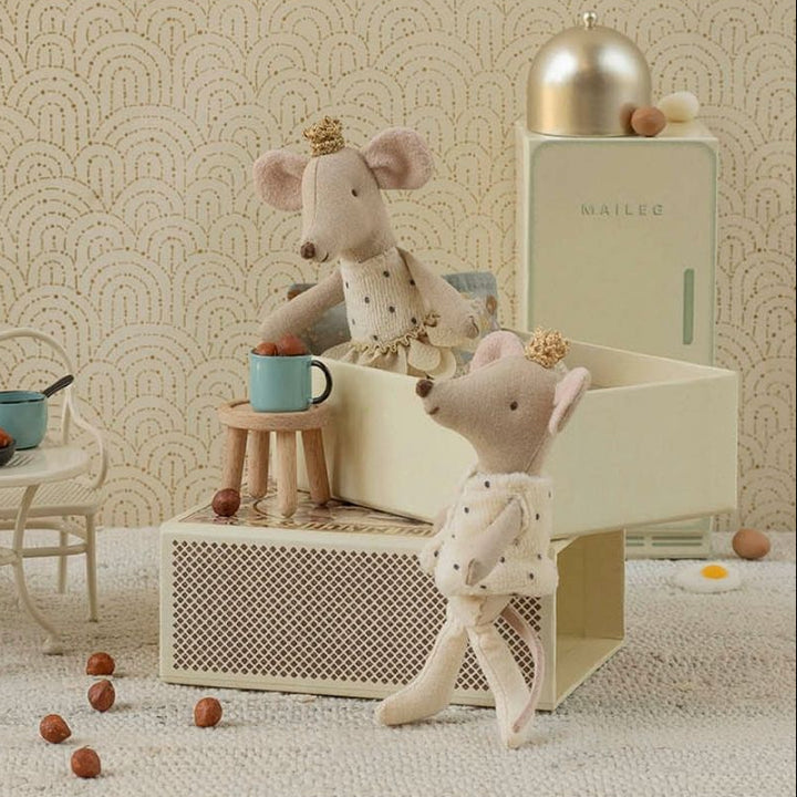 Maileg – Royal Twin Mice In Matchbox - Little Sister & Brother - Mabel & Fox
