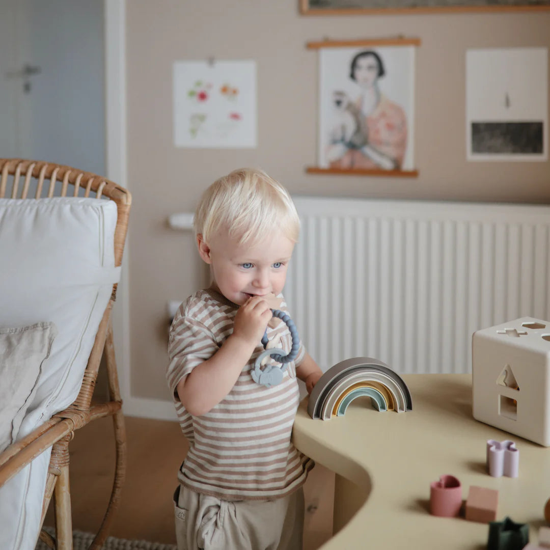 Mushie - Teething Ring -Space