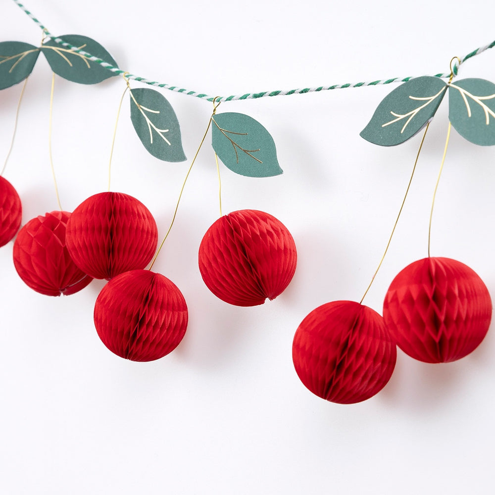 Meri Meri – Cherry Honeycomb Garland - Mabel & Fox