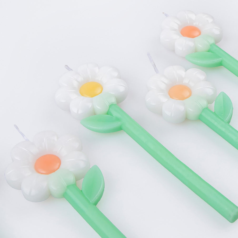 Meri Meri – Daisy Candles (Pack of 6) - Mabel & Fox