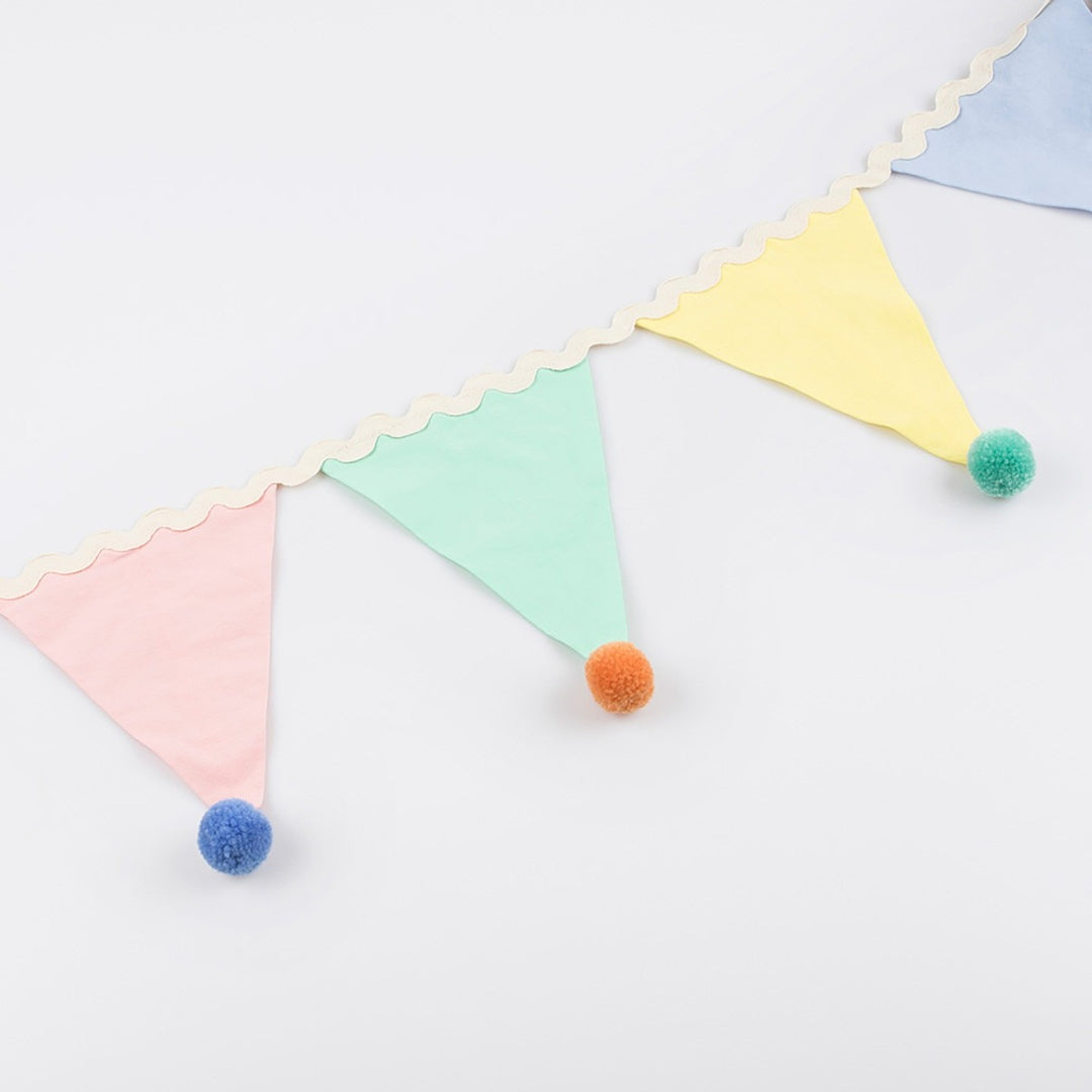Meri Meri - Pastel Pom Pom Flag Garland - Mabel & Fox
