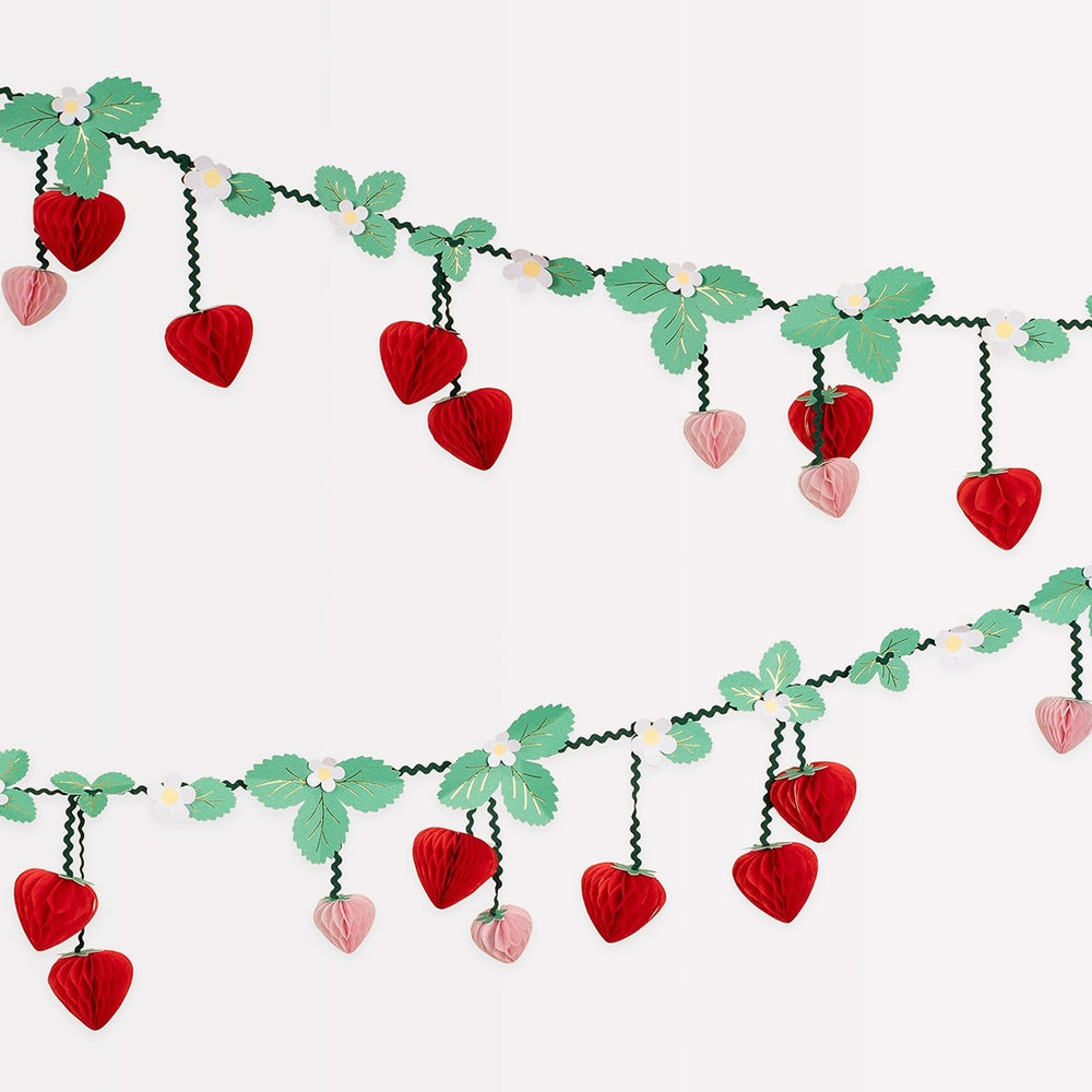 Meri Meri - Strawberry Garland - Mabel & Fox