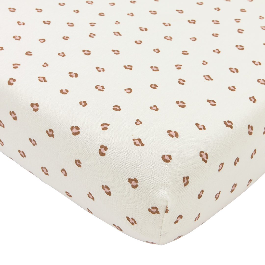Meyco - Fitted Jersey Sheet - Soft Pink Mini Panther - Mabel & Fox