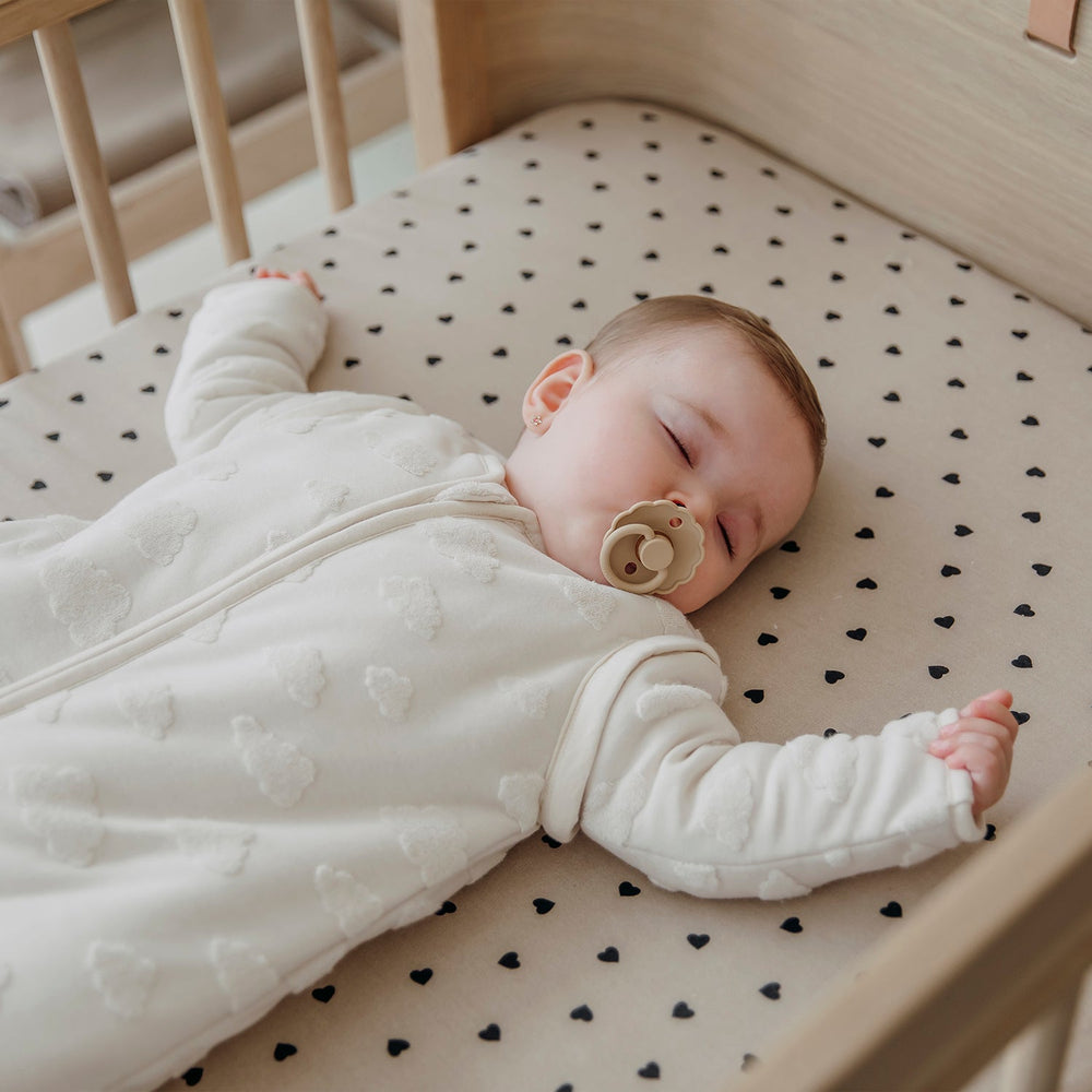 Meyco - Fitted Jersey Sheet - Sweet Heart Sand/Black - Mabel & Fox