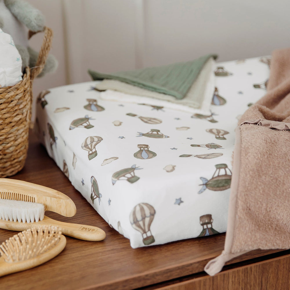 Meyco - Jersey Changing Mat Cover - Air Balloons - Mabel & Fox