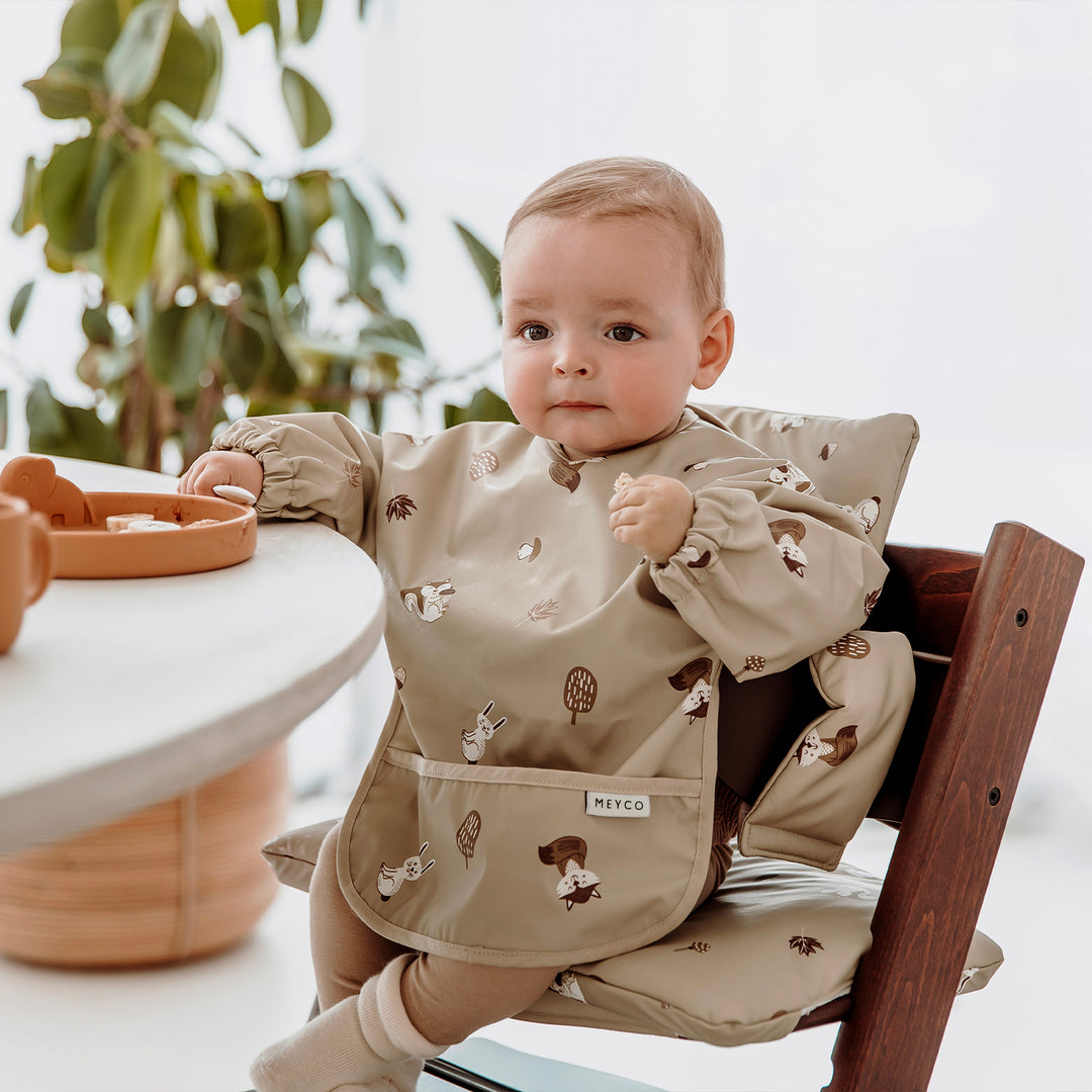 Meyco - Long Sleeved Bib - Forest Animals Sand - Mabel & Fox