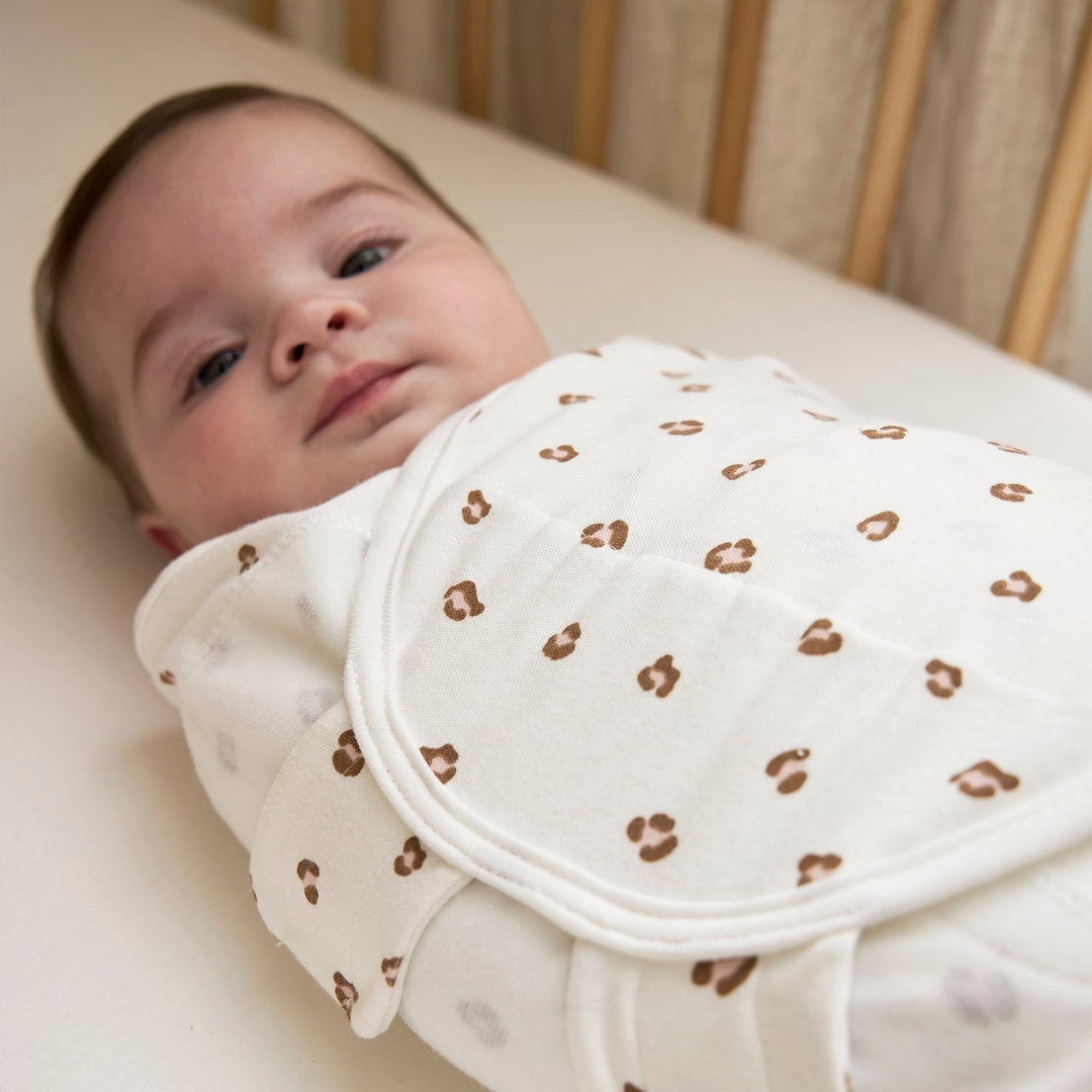 Meyco - Swaddle Wrap - Soft Pink Mini Panther (0-3m) - Mabel & Fox