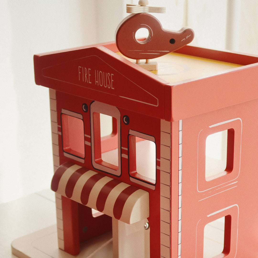 Konges Slojd - Wooden Fire Station