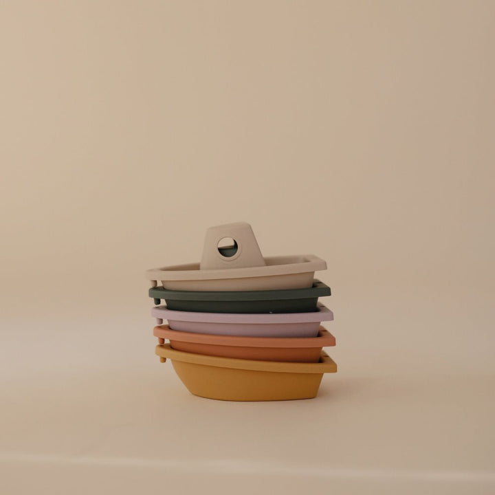 Mushie - Bath Play Set - Boats - Rustic - Mabel & Fox