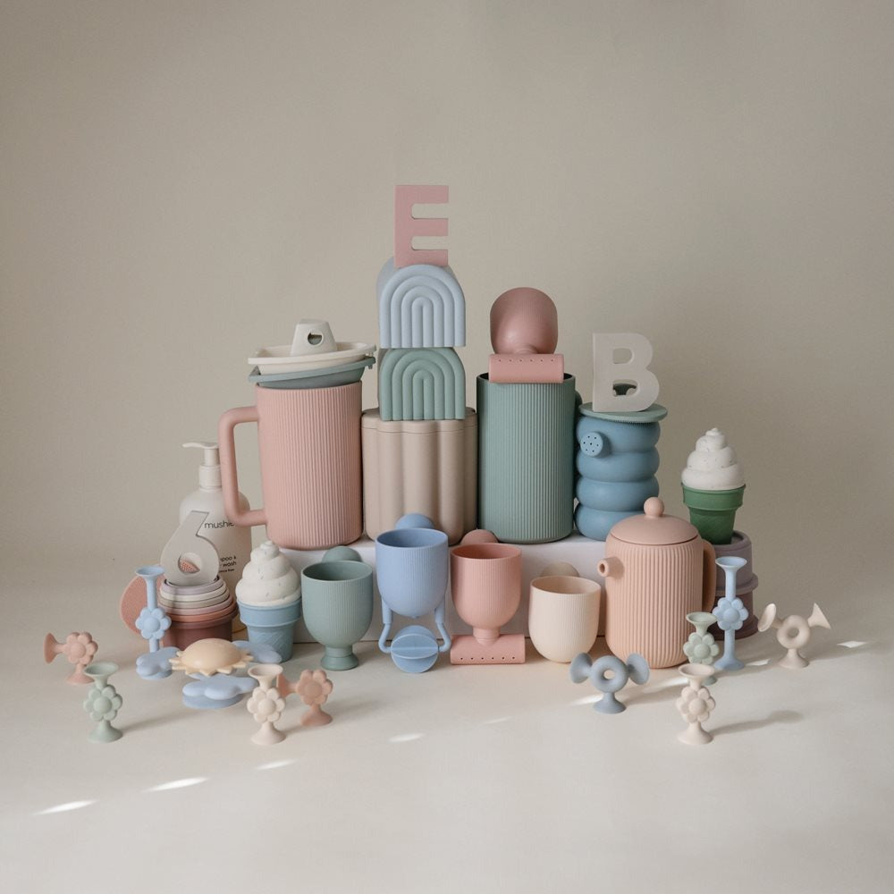 Mushie - Bath Play Set - Pour & Play - Mabel & Fox