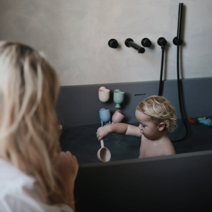 Mushie - Bath Play Set - Pour & Play - Mabel & Fox