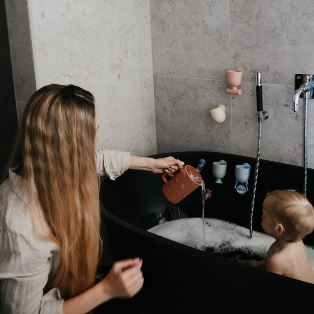 Mushie - Bath Play Set - Pour & Play - Mabel & Fox