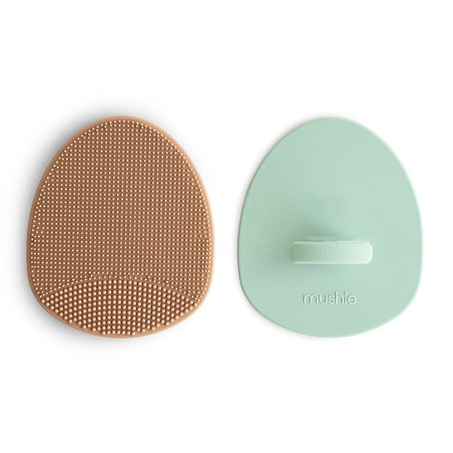 Mushie - Cradle Cap Brush-2 pack Natural/Cambridge Blue - Mabel & Fox