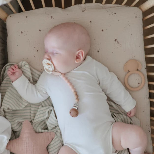 Mushie - Crib Sheet - Falling Stars - Mabel & Fox