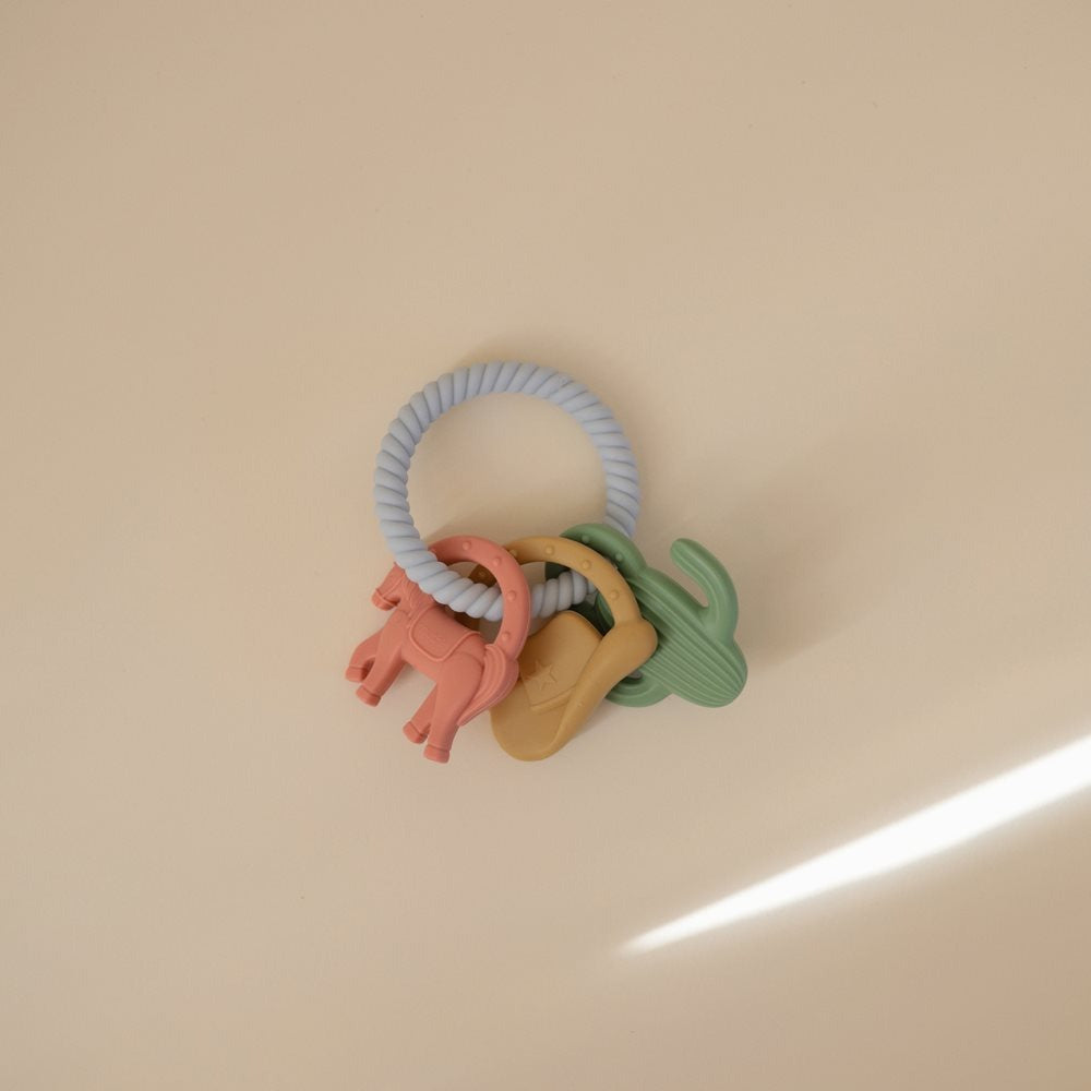 Mushie - Mushie Key Toy - Western - Mabel & Fox