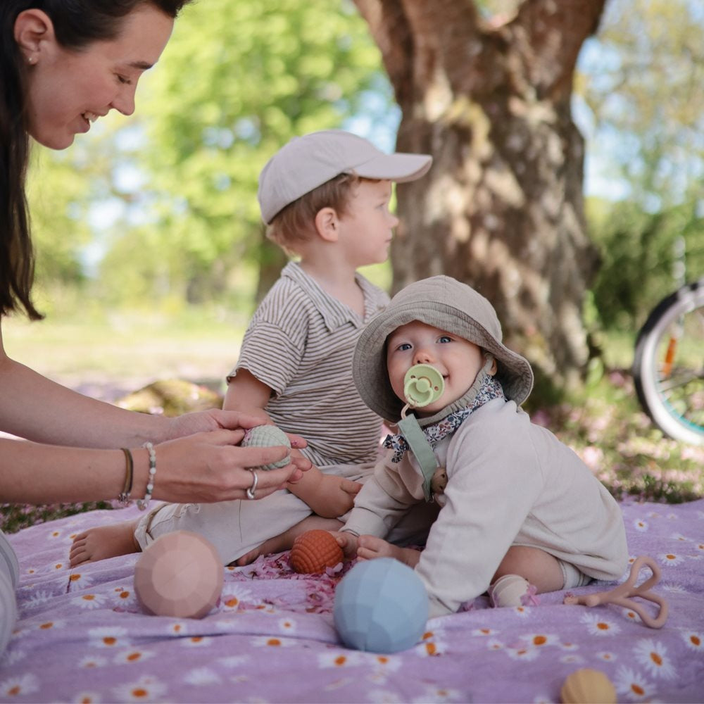 Mushie - Nesting Spheres Sensory Toy -Blush - Mabel & Fox