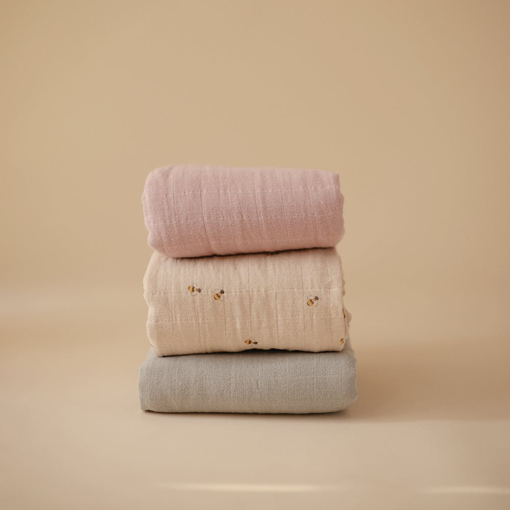 Mushie - Organic Swaddle - Bees - Mabel & Fox
