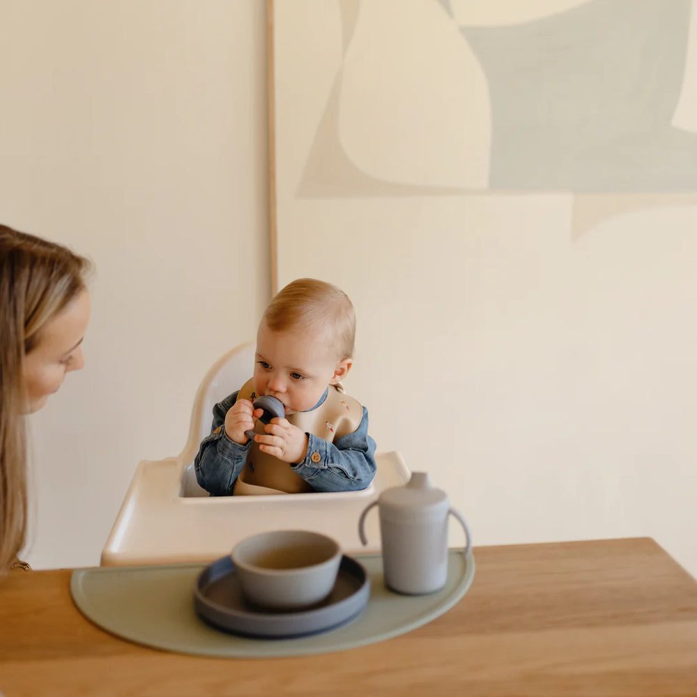 Mushie - Silicone Bib - Rocket - Mabel & Fox
