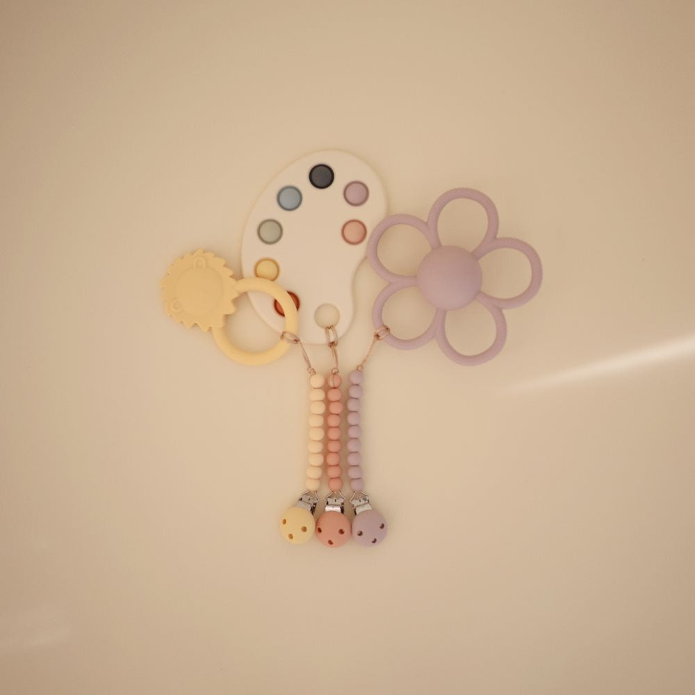 Mushie - Silicone Pacifier Clip - Hera Soft Lilac - Mabel & Fox